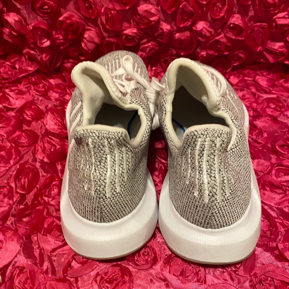 Mens Adidas Swift Run Shoes Gem